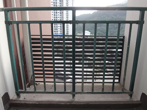 陽臺(tái)防護(hù)欄桿的設(shè)置要求是什么