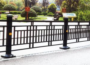 道路護(hù)欄安裝多少錢(qián)一米