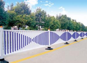 東營(yíng)道路隔離護(hù)欄廠家電話